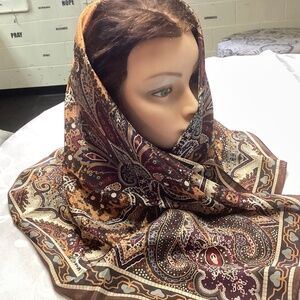 ADRIENNE VITTADINI silk scarf MADE IN JAPAN MULTICOLORED PAISLEY. 30 by 30